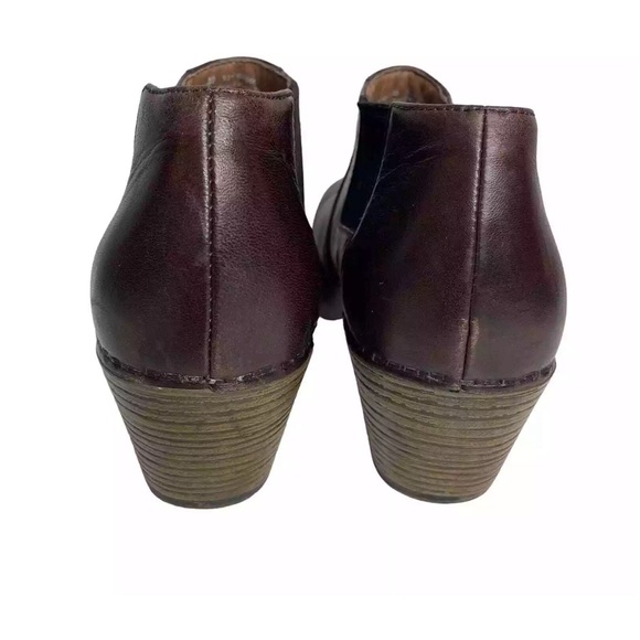 Dansko Women’s Marilyn style brown leather ankle bootie slip-on style no zippers - Picture 10 of 10